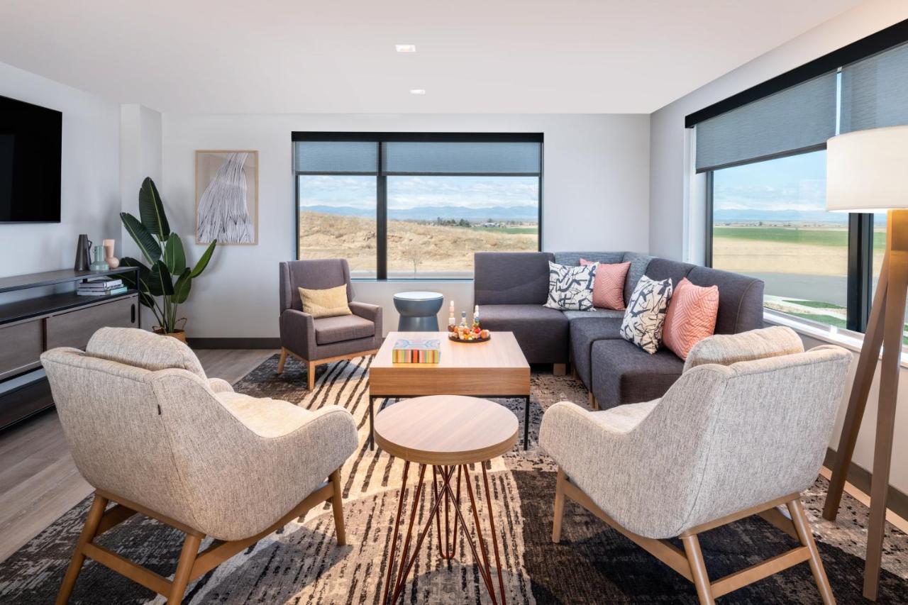 Atwell Suites - Denver Airport Tower Road By Ihg Eksteriør bilde