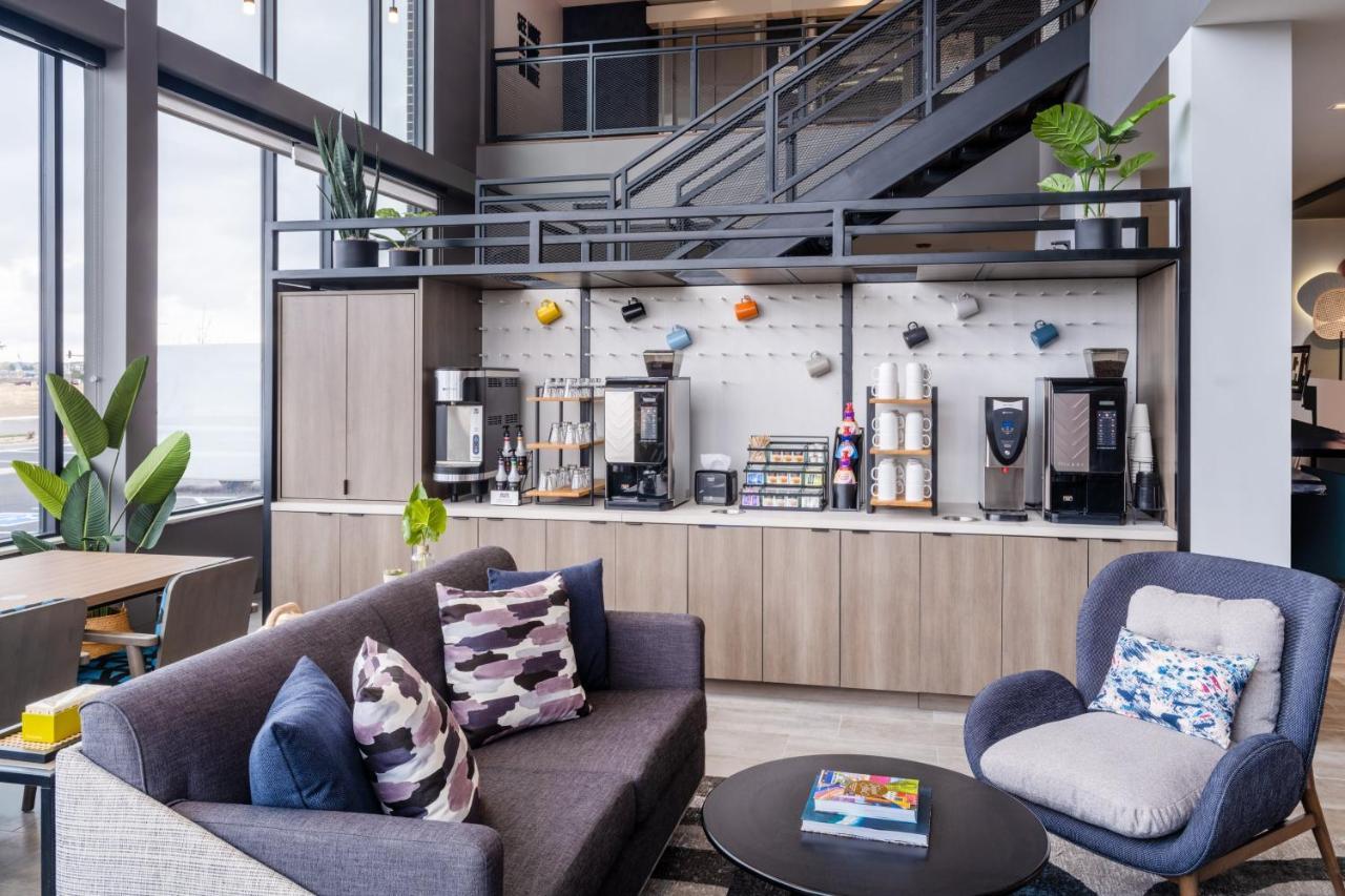 Atwell Suites - Denver Airport Tower Road By Ihg Eksteriør bilde