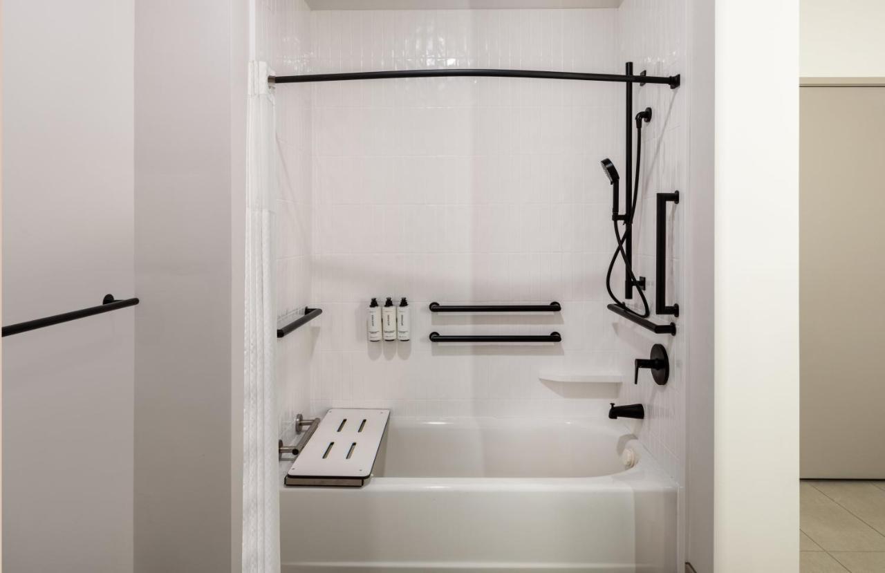 Atwell Suites - Denver Airport Tower Road By Ihg Eksteriør bilde